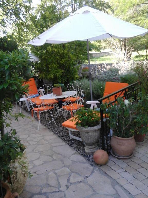 L'Oustale Ruoms Appartement Buitenkant foto